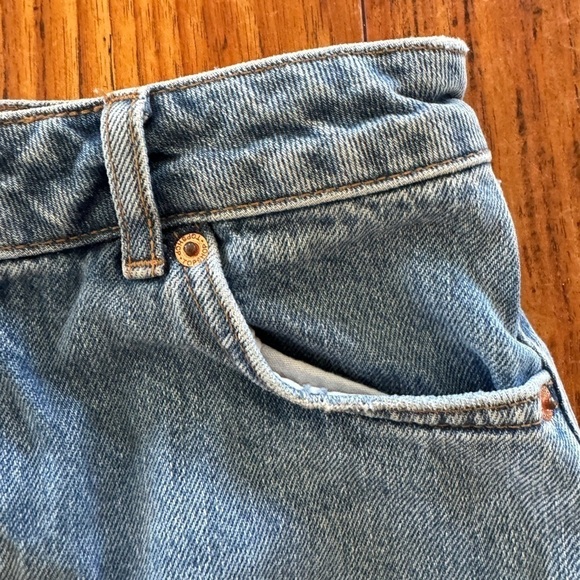 Topshop Cotton Denim Distressed Denim Mini Frayed Hemline / US 4 - Picture 5 of 12